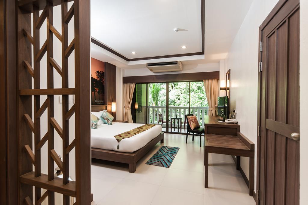 Ratana Hill Patong Aparthotel Room photo